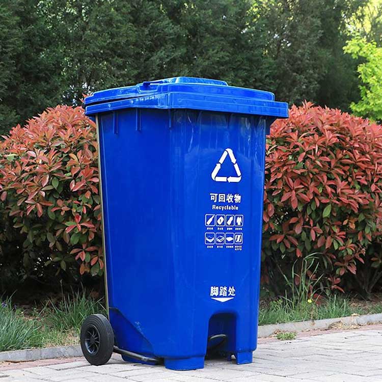 240L/64 Gallon Outdoor Plastic Trash Bin with Pedal picture