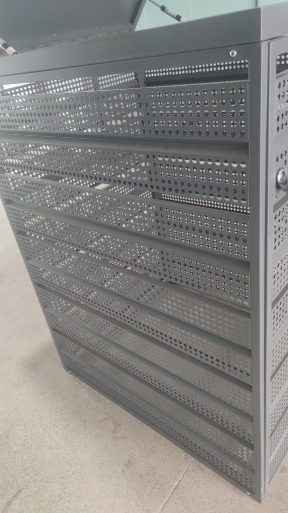 Single Metal Wheelie Bin Shed pic