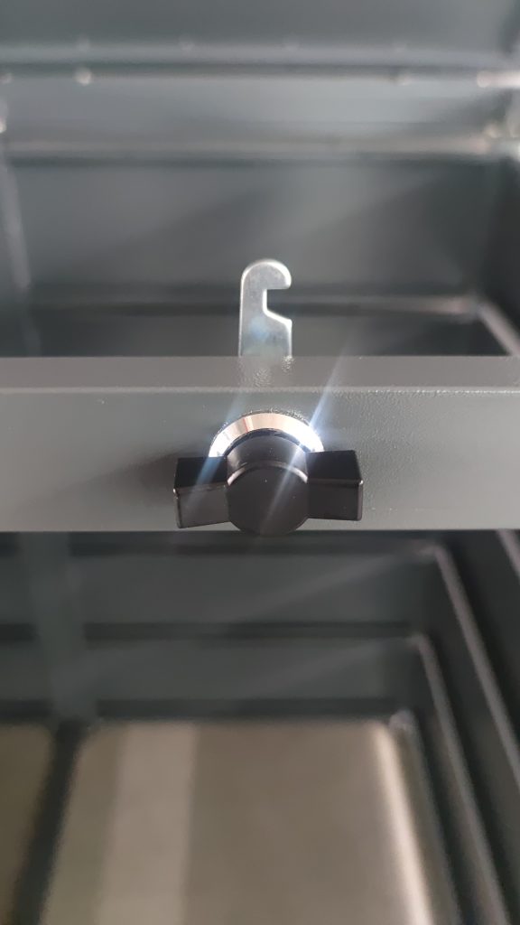 wheelie bin enclosure