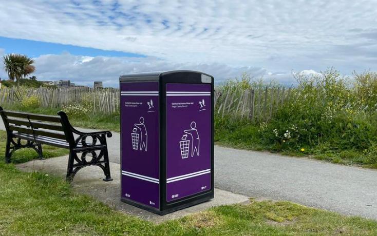 Solar Powered Smart Bin