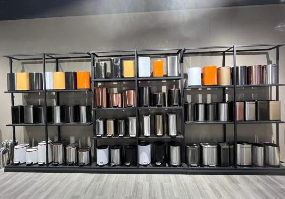 Different Types of ss indoor trash bin