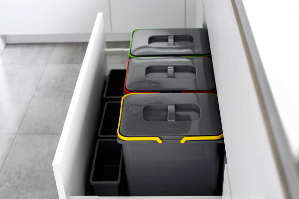 Pull-Out-Drawer-System-bin