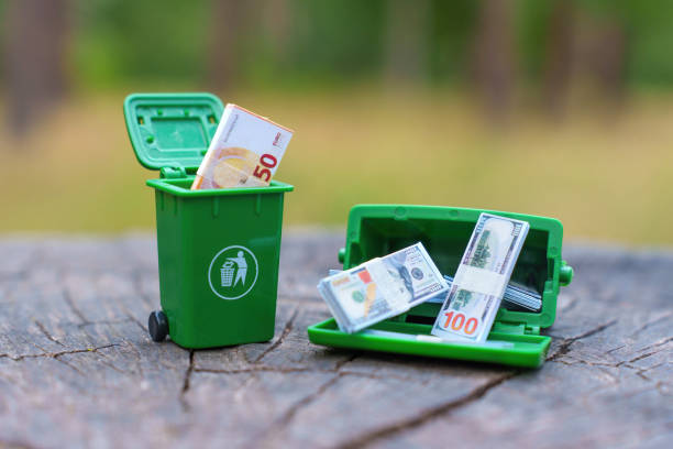 Cost of outdoor trash can