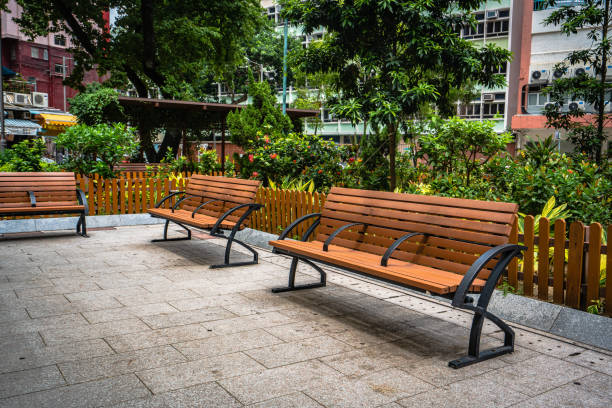 Empty bench in park